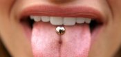 jak-se-dela-piercing-576x274.jpg